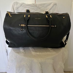 Hook & Albert Women's Black Leather Garment Weekender